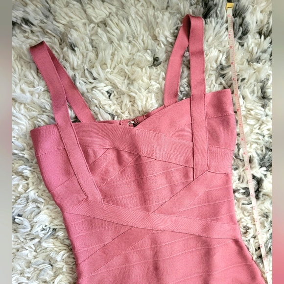 Bodycon Bandage Strap Club Dress NWOT - Picture 5 of 7